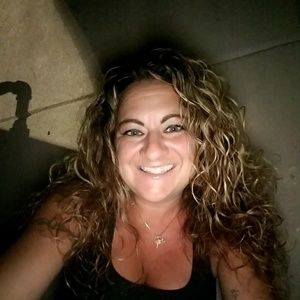 Meet your Posher, Marci